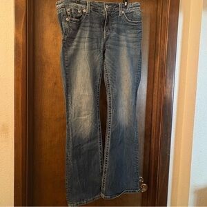 Miss Me MidRise Easy Boot 31 Jean